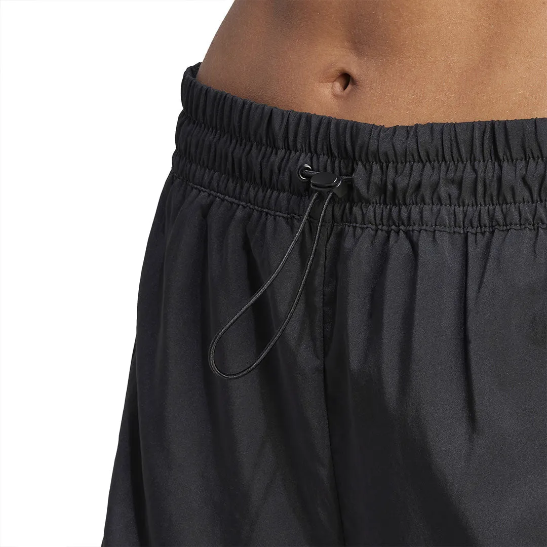 adidas - Women's AEROREADY Hyperglam 5" Woven Shorts (IB0697)
