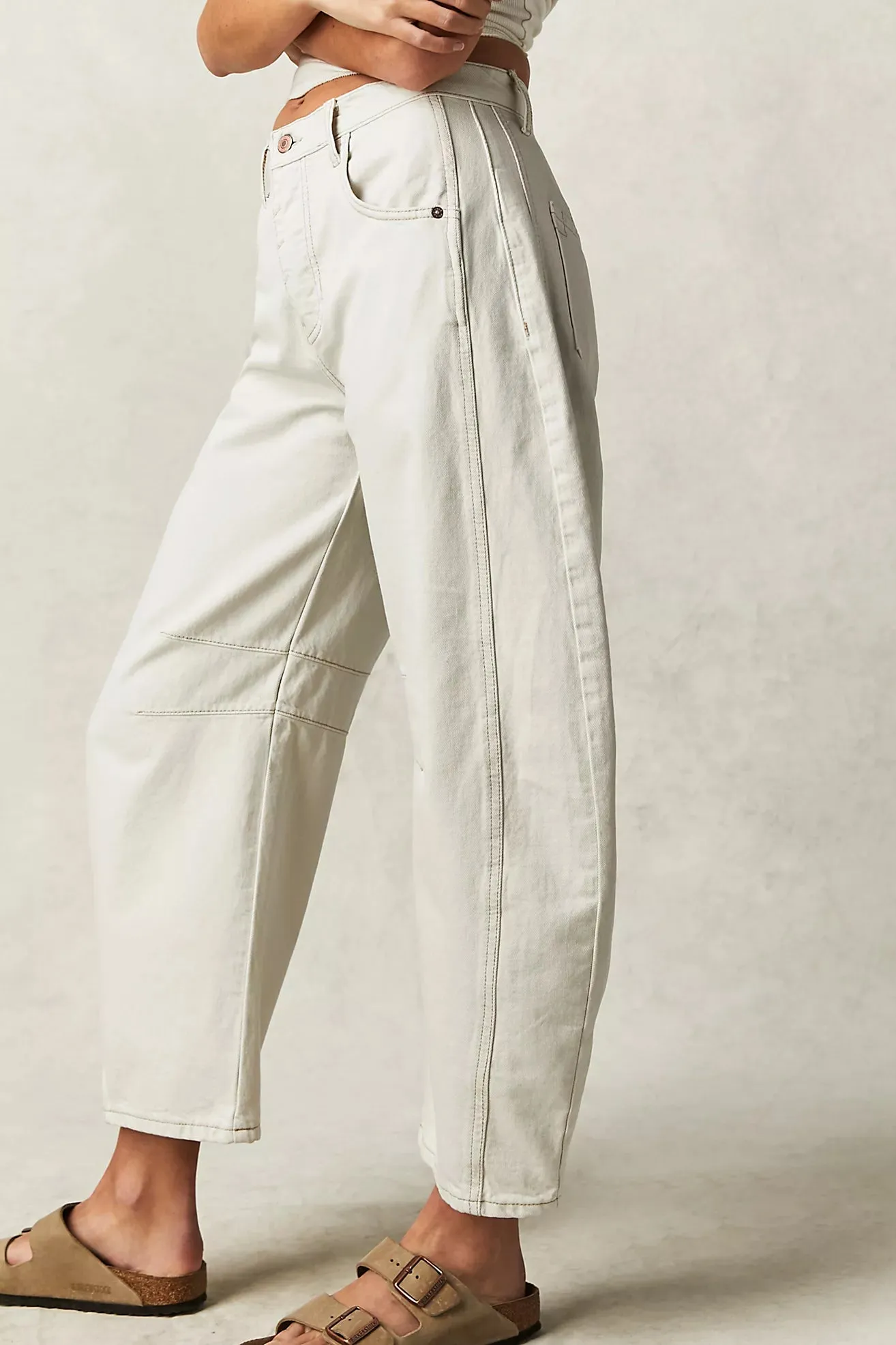 FREE PEOPLE Good Luck mid-rise barrel jean-Milk