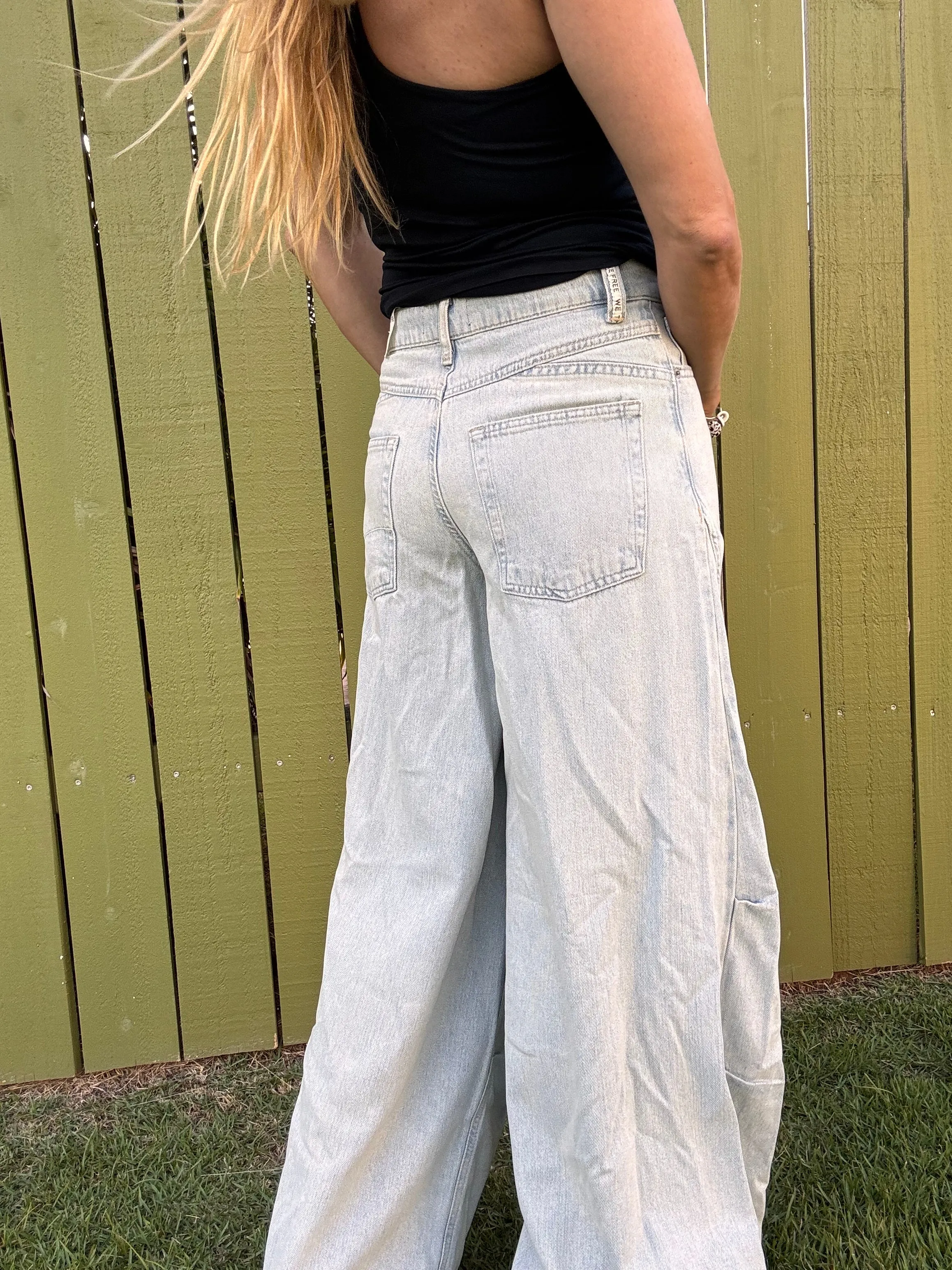 FREE PEOPLE Westward Demi Jeans - Fade Into You