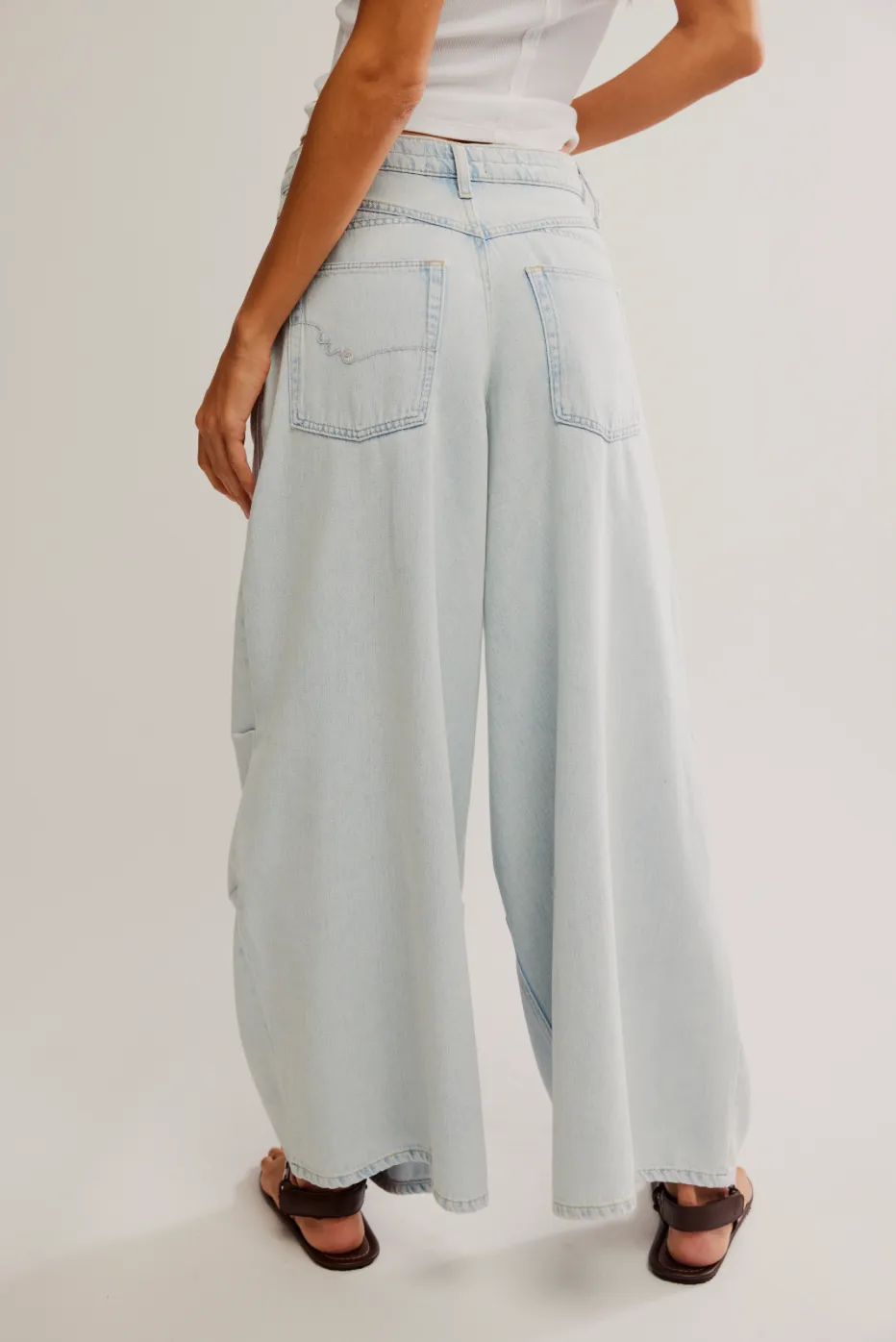FREE PEOPLE Westward Demi Jeans - Fade Into You