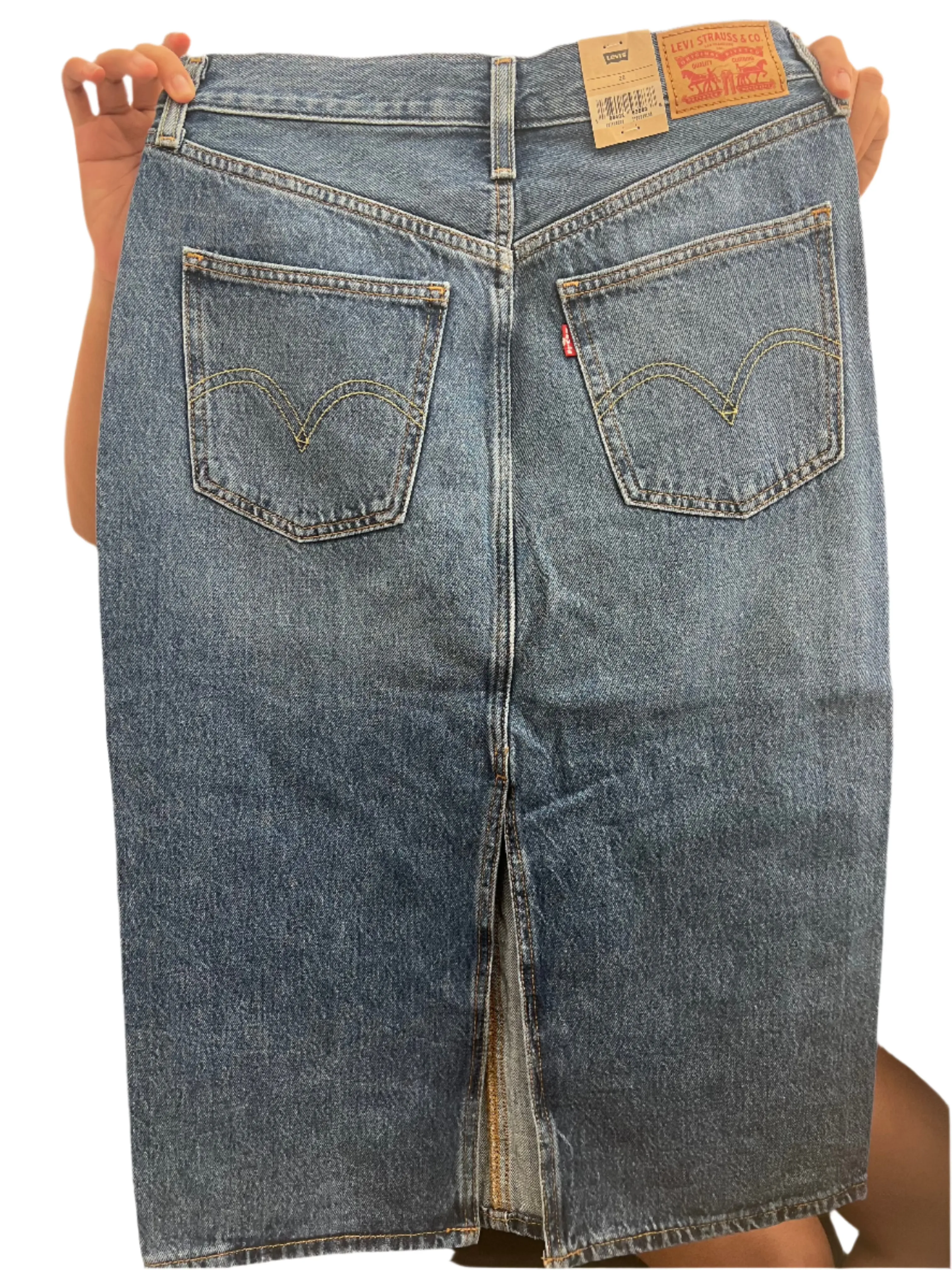 LEVI'S High-Rise Back Slit - Meadow Games