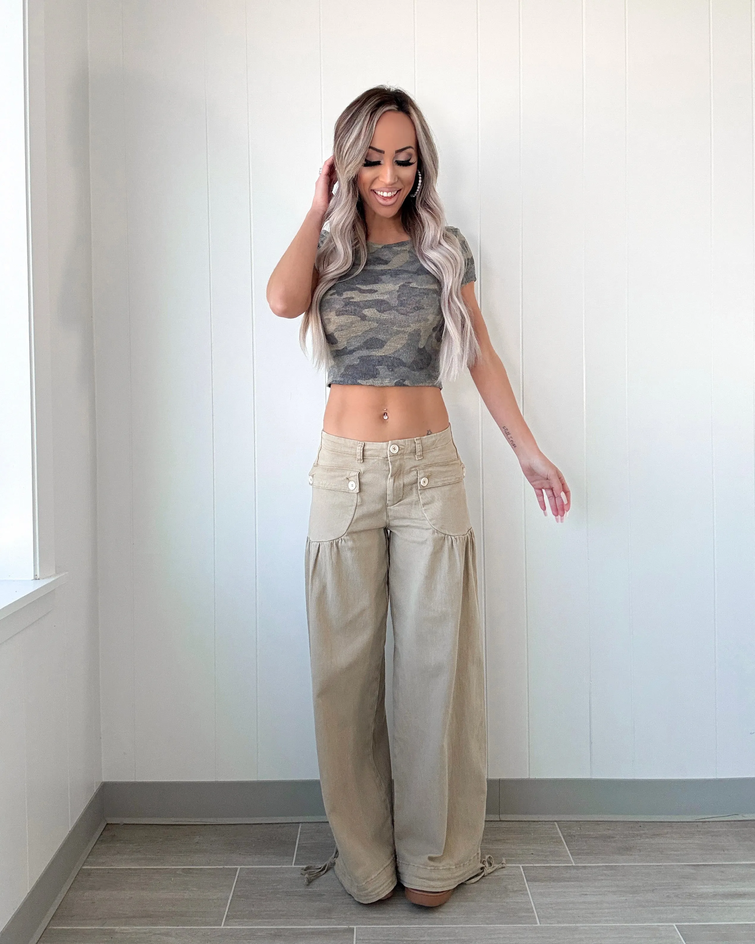 Lilla Mid Rise Jeans - Taupe