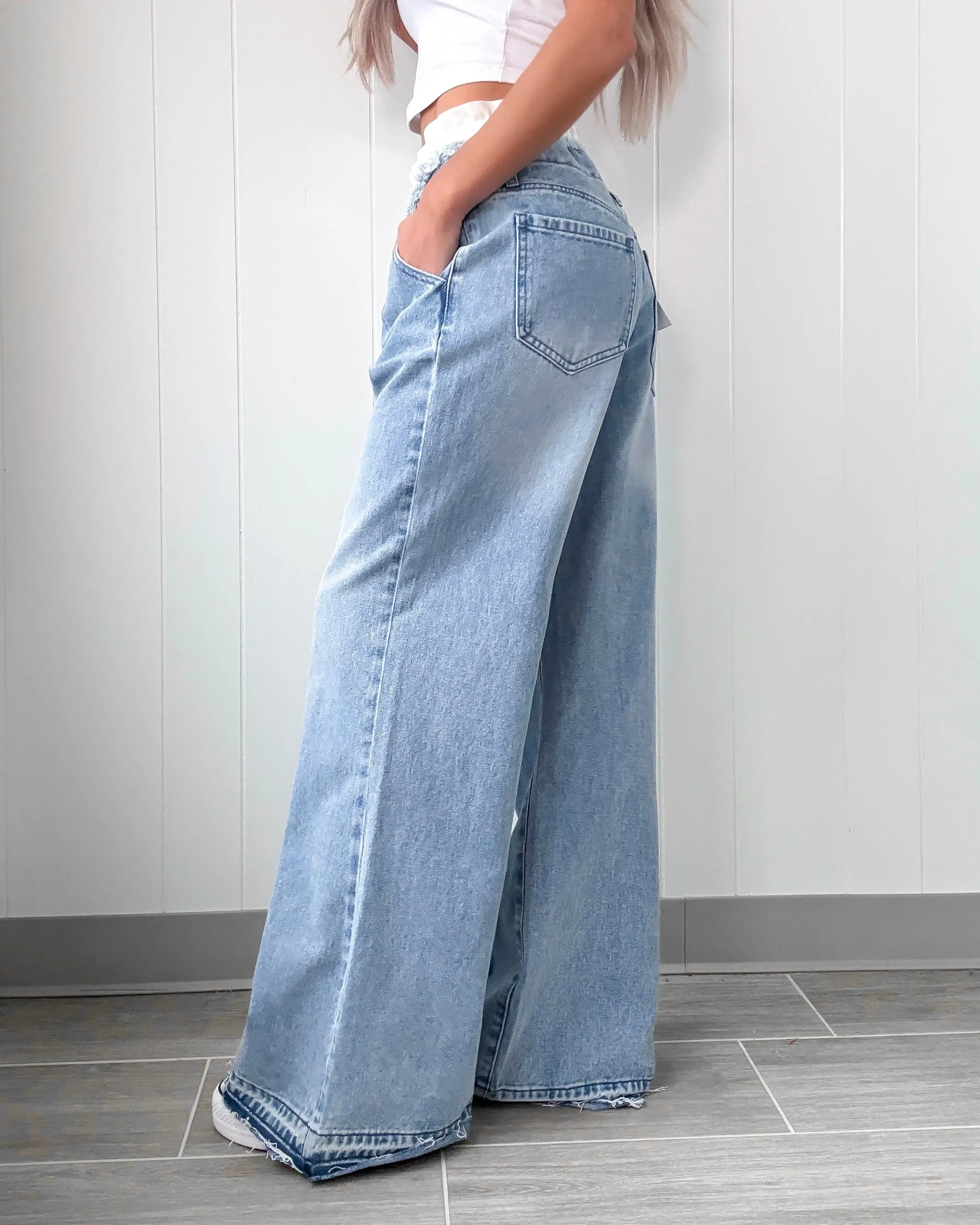 Lyla Double Waistband Wide Leg Jeans - Light Wash